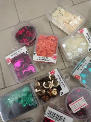 Paillettes e perline