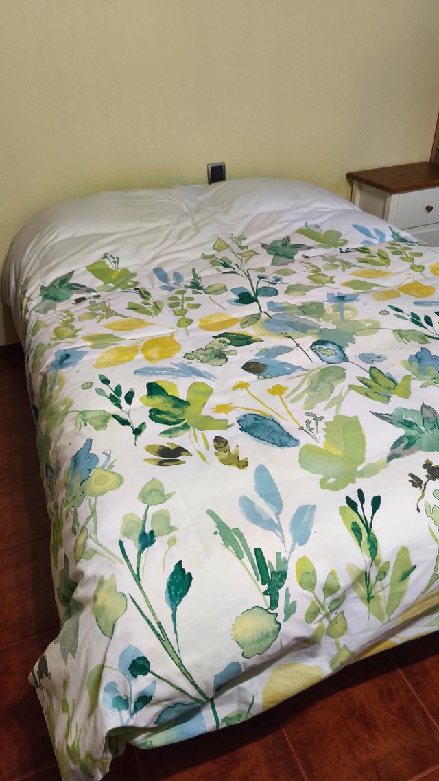 Letto 150x190: Base imbottita e Materasso