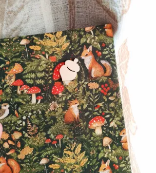 Quaderno fatto a mano con fogli colorati