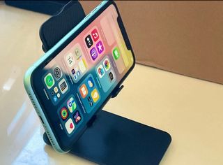 iPhone 11 128GB Verde Poco Uso