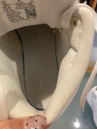 Nike Air Jordan 1 Mid Blancas