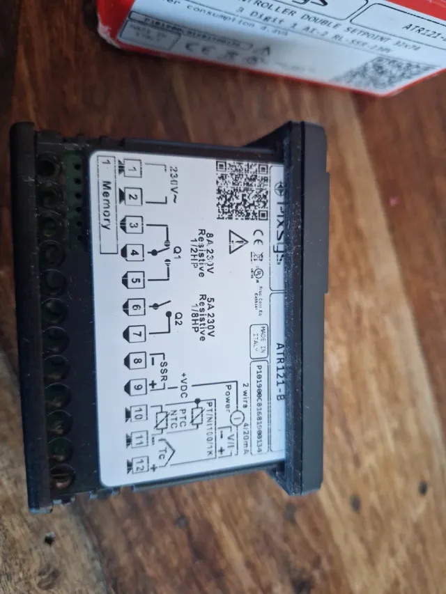 Controlador PID ATR 121-141