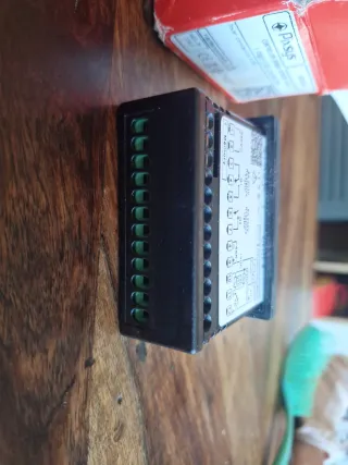 Controlador PID ATR 121-141