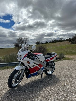 Yamaha FZR 600 3HE 1989