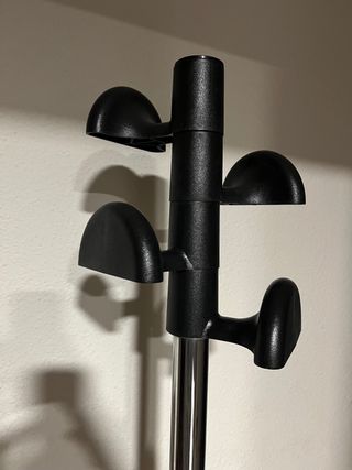 Perchero moderno metal y plástico