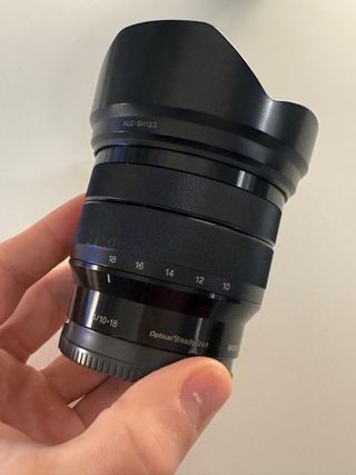 Sony 10-18mm f4 OSS Lente