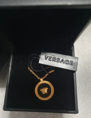 Collar Versace Medusa Negro Dorado Nuevo