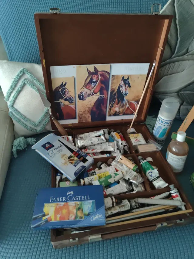 Maletín Van Gogh con caballete y pinturas acrílica