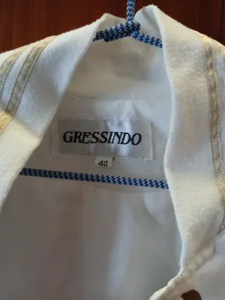 Cazadora bomber, Blanca con Bordados