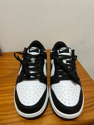 Nike Dunk Low Blanco y Negro