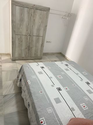 Se alquila apartamento en zona céntrica