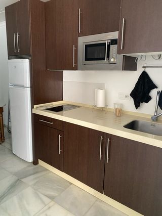 Se alquila apartamento en zona céntrica