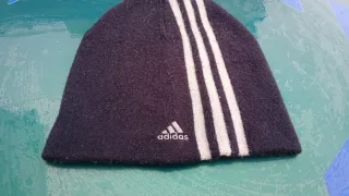 Cappello lana Adidas nero e bianco