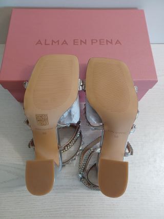Sandalias Alma en Pena Talla 38 Plata
