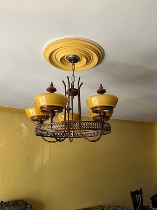 Lámparas. precios a convenir. tengo alguna más