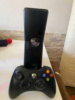 Xbox 360 Slim 250GB Nera