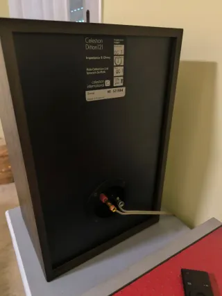 Altavoces Celestion Ditton 121