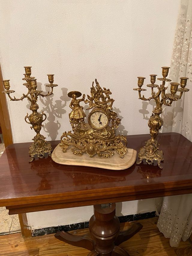 Candelabro de Bronce