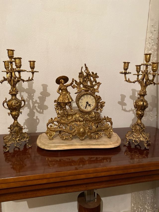 Candelabro de Bronce