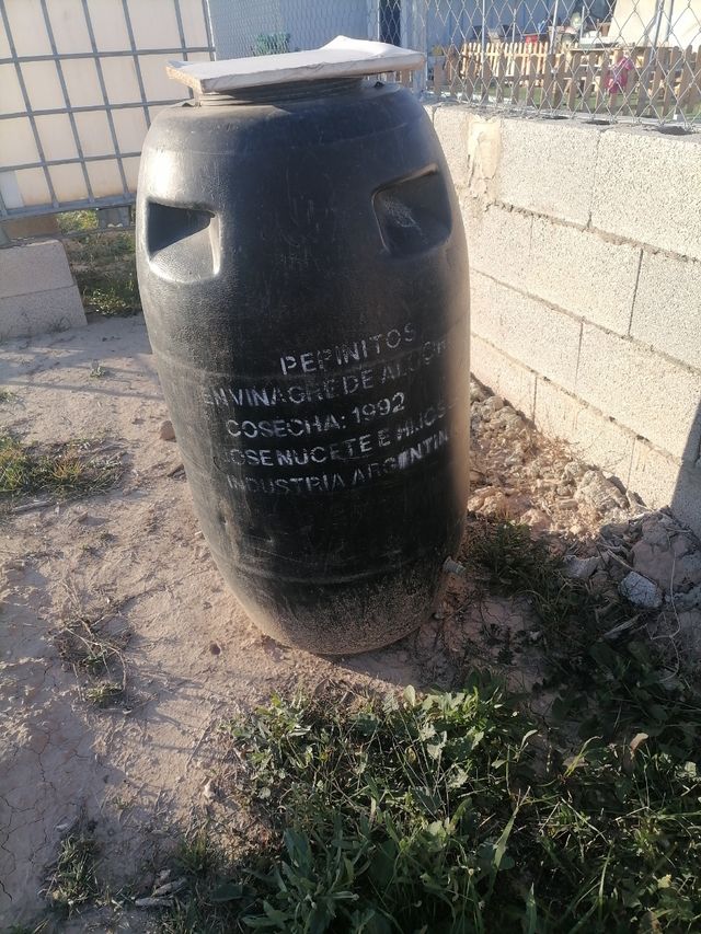 Bidón 1000L con grifo 3 y uno sin grifo gratis