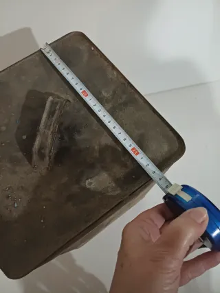 Bidón antiguo de chapa