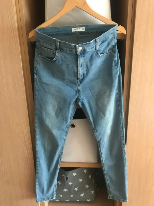 Pantalón vaquero Pull&Bear mujer,nuevo