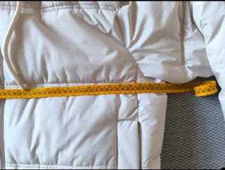 Anorak acolchado Zara XL sin estrenar