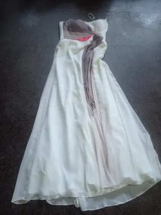 Vestido fiesta beige y blanco talla M