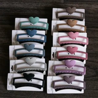 Precio por unidad.Pinzas para pelo con corazón NEW