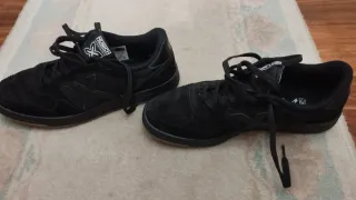 Zapatillas Munich Negras
