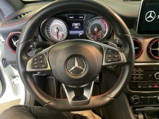 Mercedes-Benz Clase CLA 2015