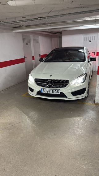 Mercedes-Benz Clase CLA 2015