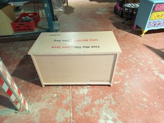 Cajonera Rastafari Madera Restaurada