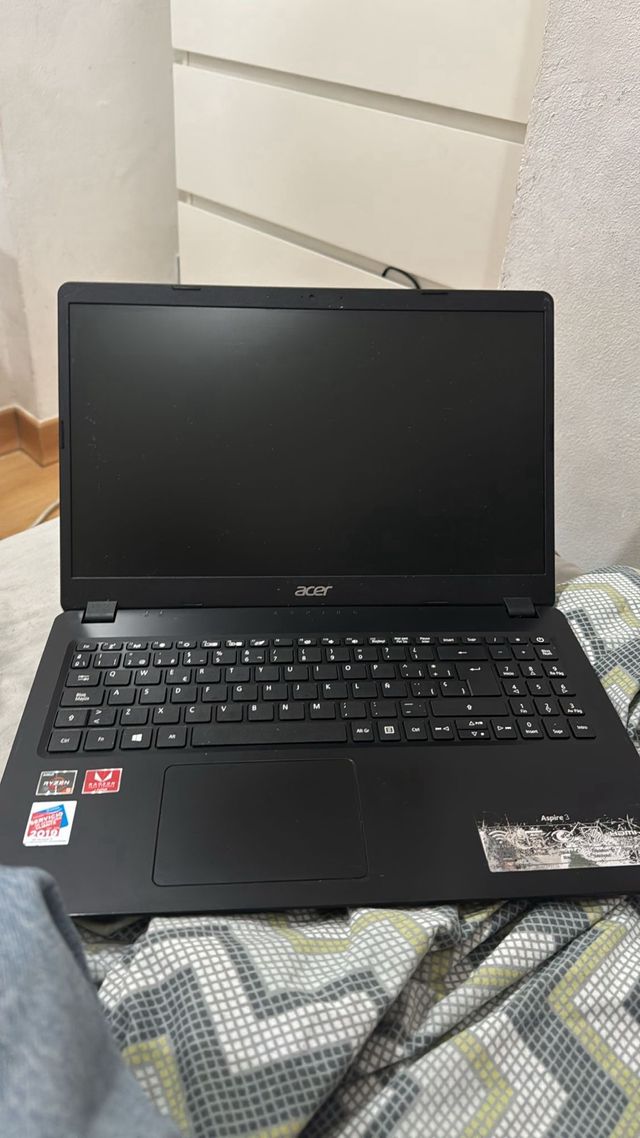 Portátil Acer Aspire 3 Nero