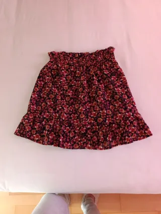 Falda floral mujer
