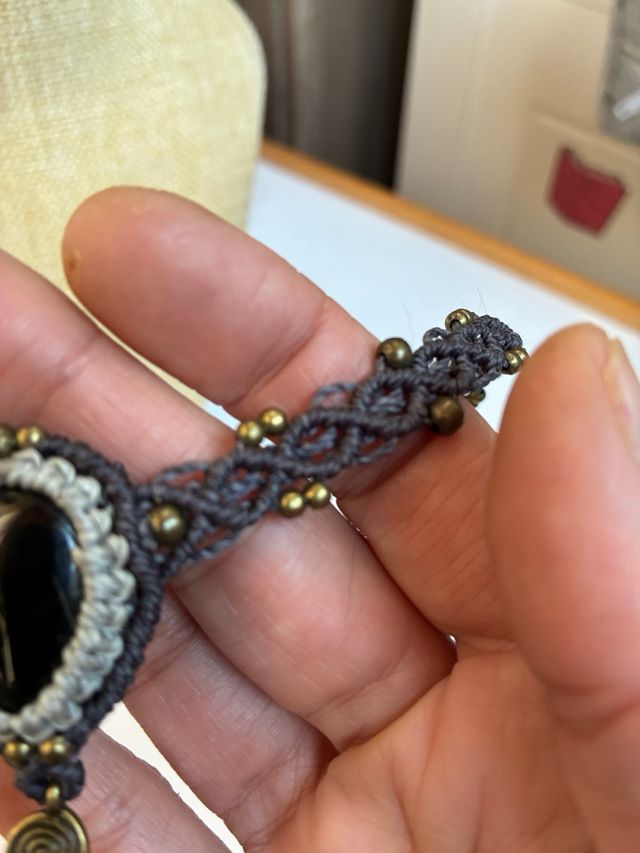 Gargantilla macramé piedra negra