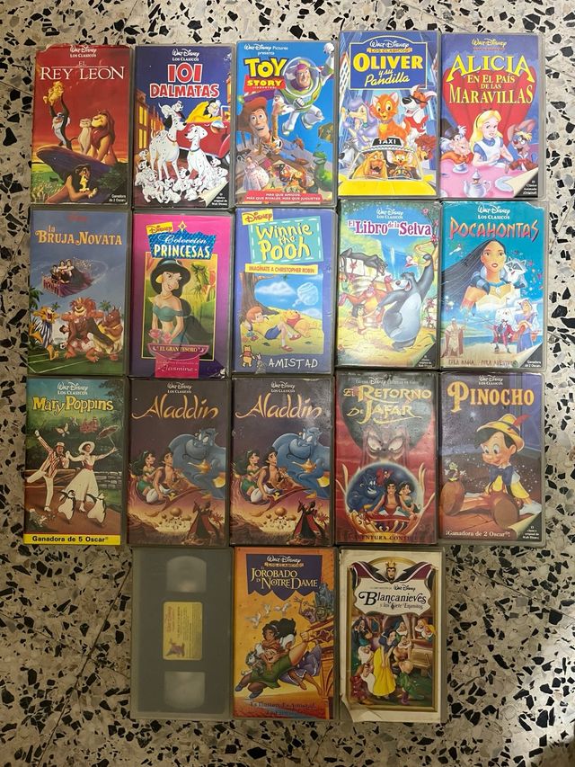 Lote Películas Disney VHS (Español)
