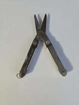 Leatherman Micra Tijeras Multiherramienta