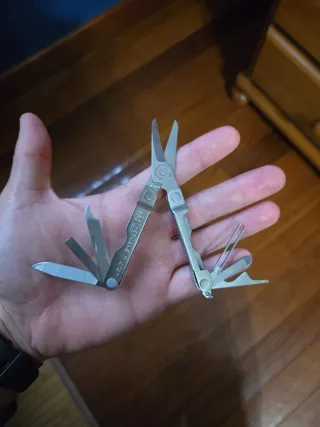 Leatherman Micra Tijeras Multiherramienta