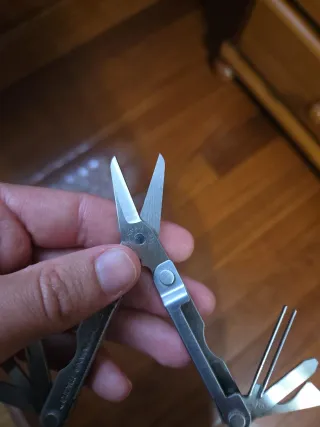 Leatherman Micra Tijeras Multiherramienta