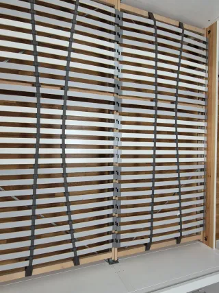 Struttura letto con rete e 2 comodini