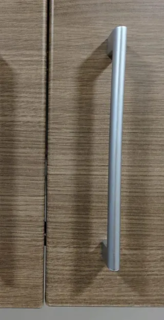 18 Tiradores metálicos  para muebles