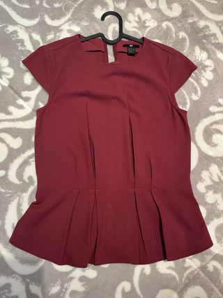Blusa H&M Talla S Peplum Roja