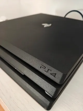 Consola PS4 Pro 1TB 7.02