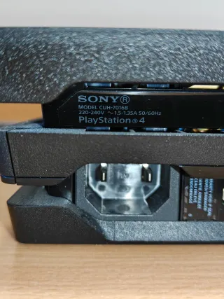 Consola PS4 Pro 1TB 7.02