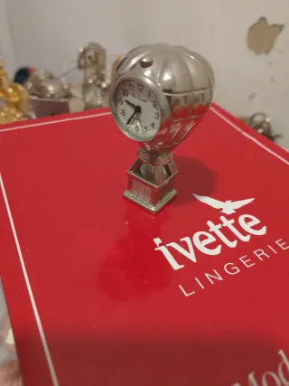 Mini reloj decorativo