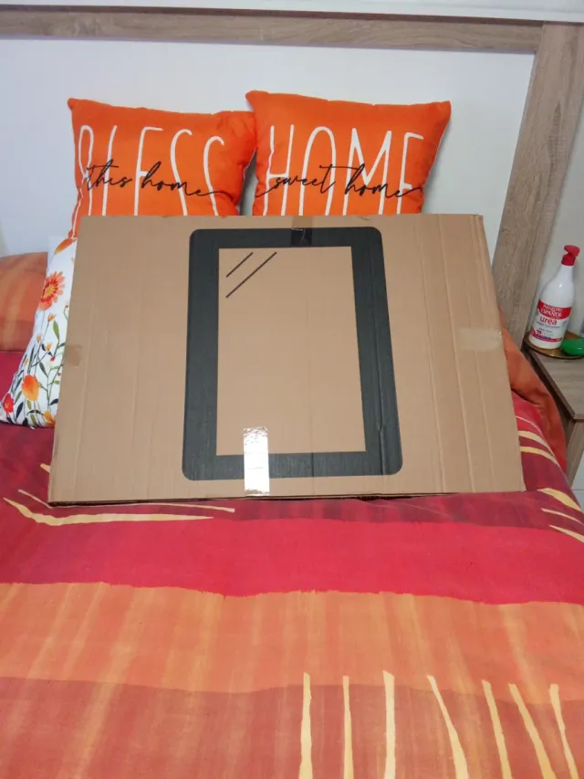 Espejo, nuevo a estrenar