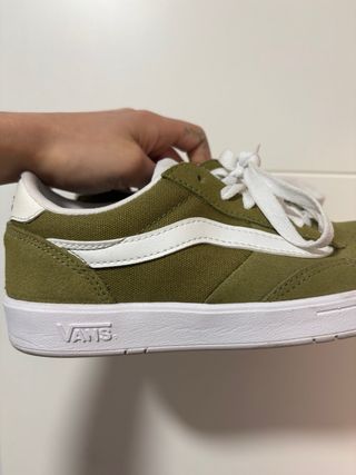 Zapatillas Vans Talla 38.5 una sola puesta