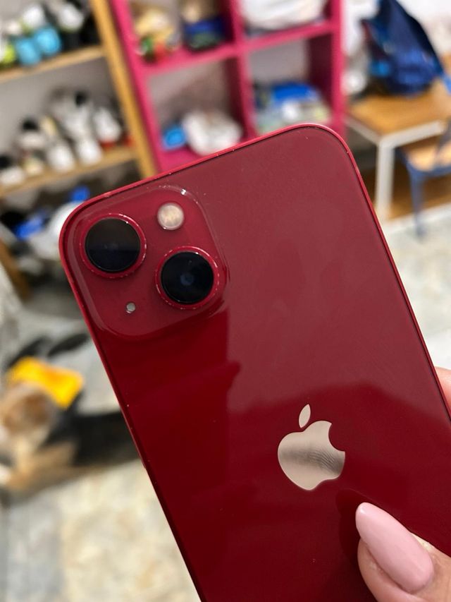 iPhone 13 128GB Rojo