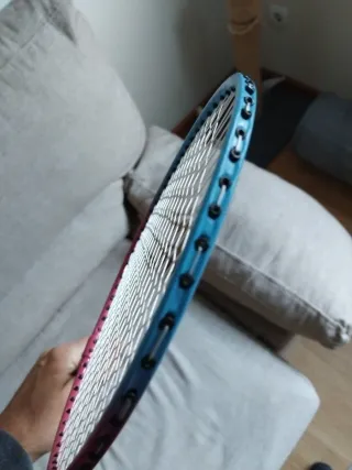 Raqueta de bádminton nueva a estrenar